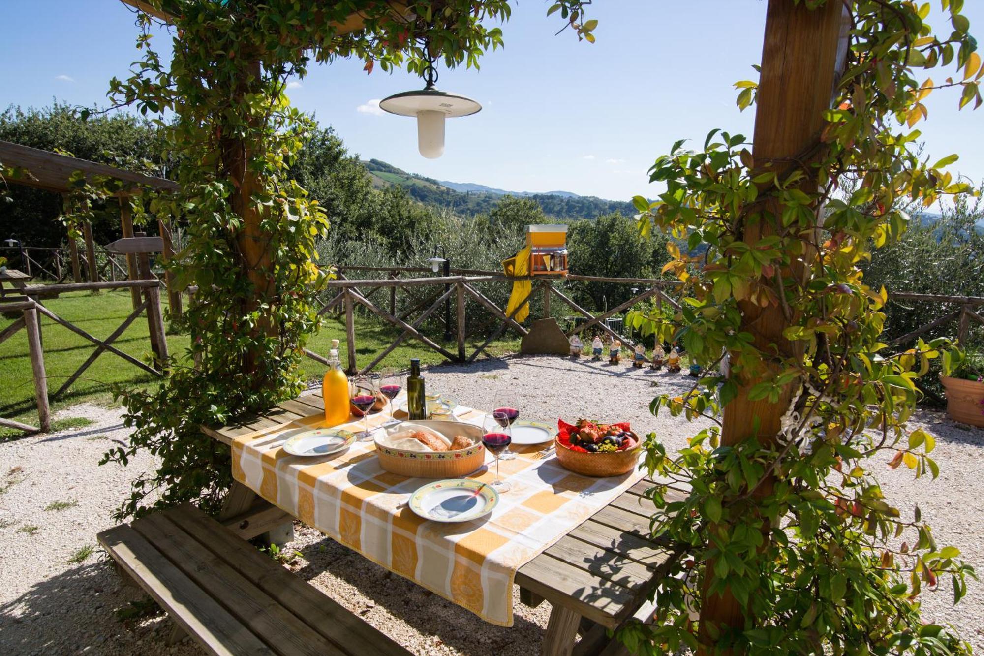 Agriturismo La Coccinella Valfabbrica الغرفة الصورة
